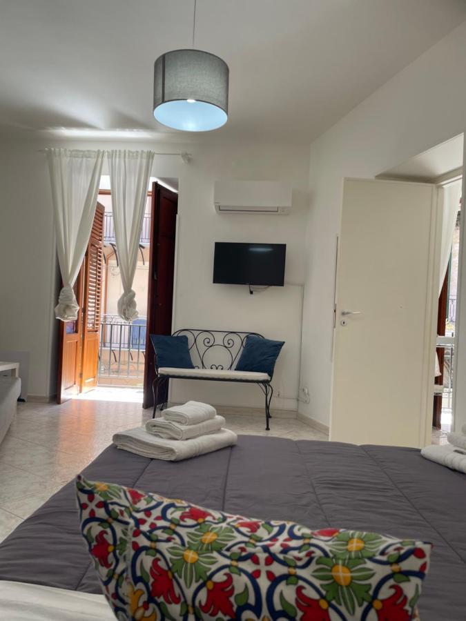 Al Kassaro Vacanze A Apartamento